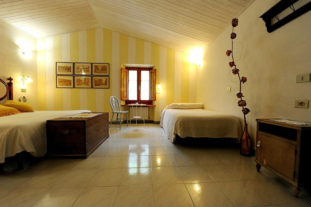 Mancino Bed & Breakfast Poggibonsi Room photo